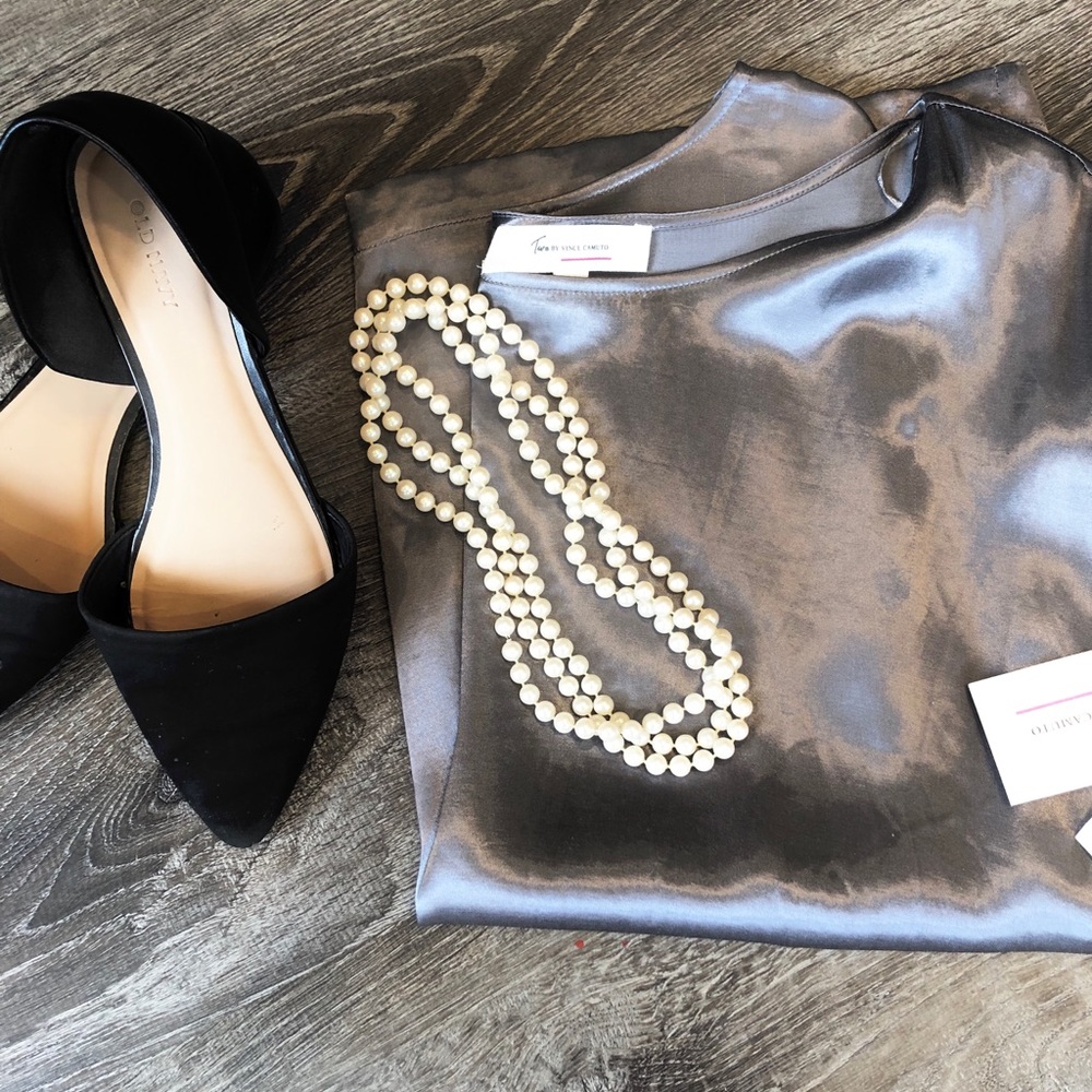 NWT VINCE CAMUTO Silver Satin Top